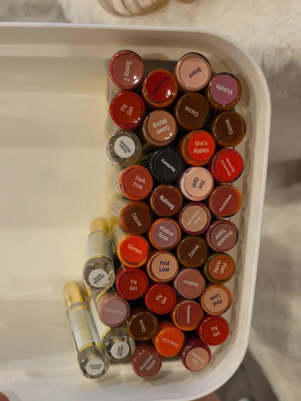 34 LipSense Lipstick Bundle - Reds, Pinks, Browns, Coral, Black, Plus 4 Removers